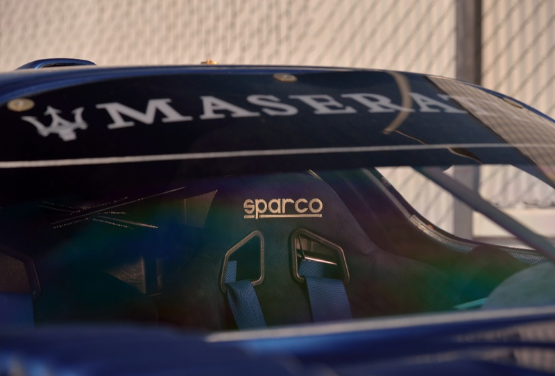Illustration for article titled The Maserati MC12 Versione Corse Is A Track-Only Car So Pretty It Makes An Enzo FXX Look Boring